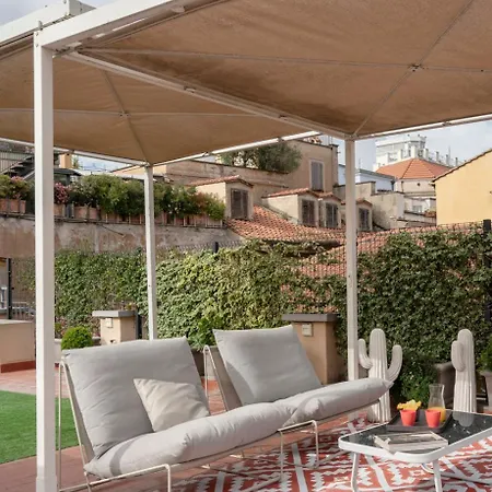 Trevi Luxury Terrace Appartement *